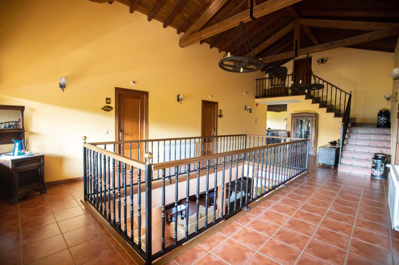Hotel & Spa Villa De Mestas Местас-дель-Кон Экстерьер фото
